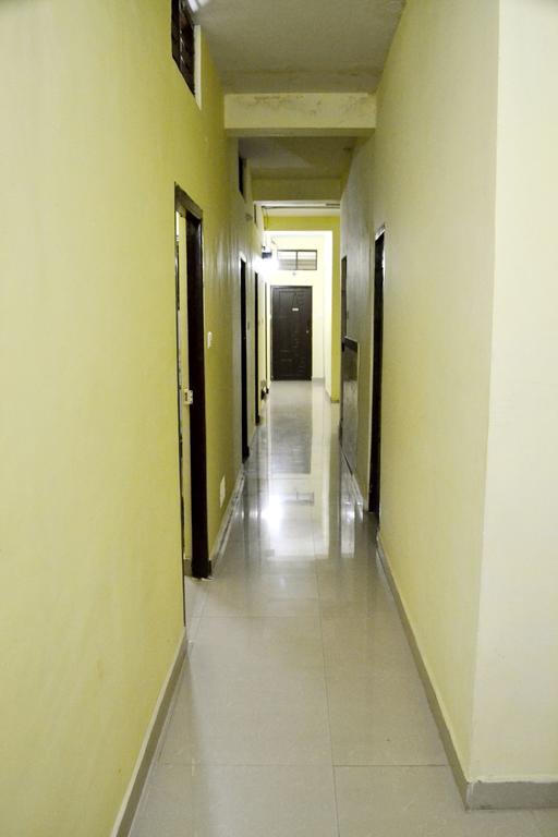 Galaxy Comforts Hotel Mysore Exterior photo